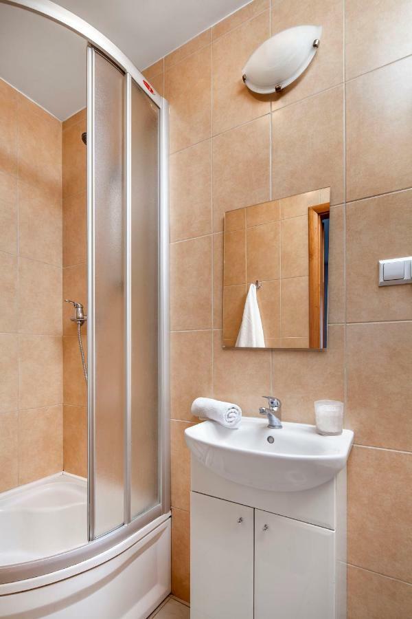 Sleepy3City Apartments Abrahama 16 Gdynia Kültér fotó